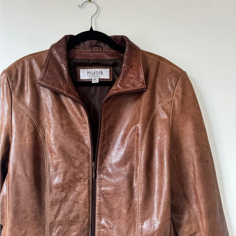 Vintage Wilson leather jacket - Picture 2 of 6